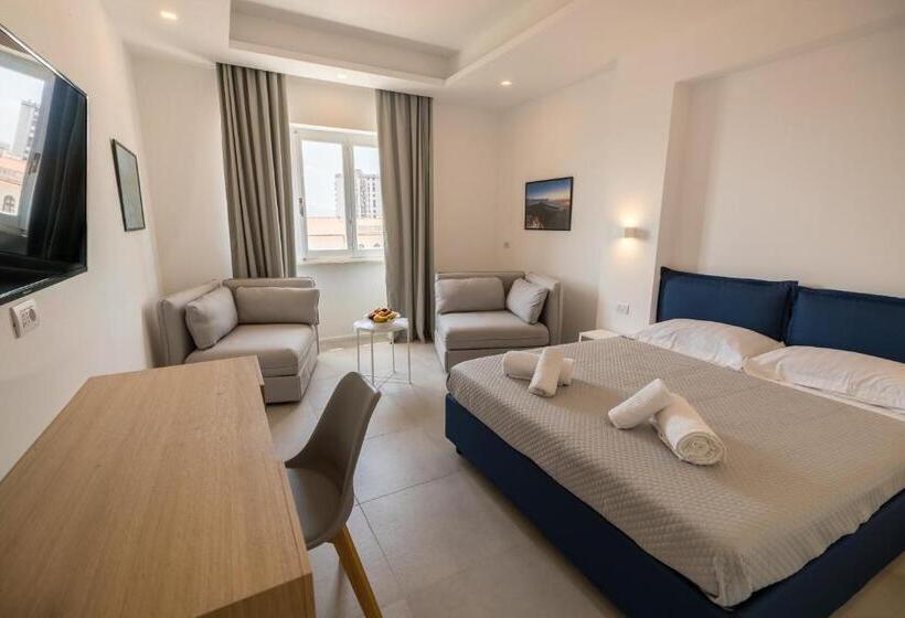 Quarto Estandar Vista Mar com Sacada, Antares Rooms And Suites