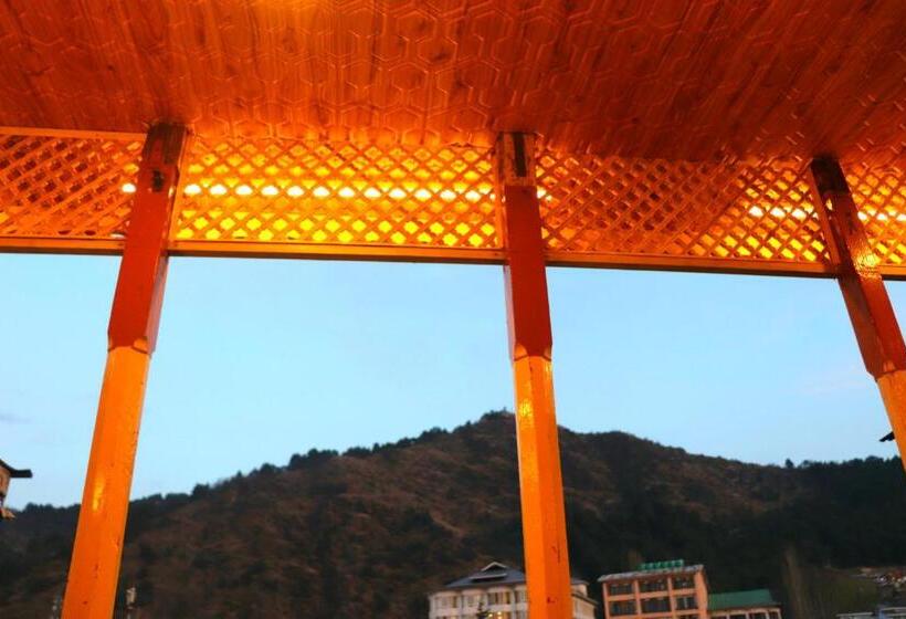 이코노미 싱글 룸, House Boat New Pala Palace