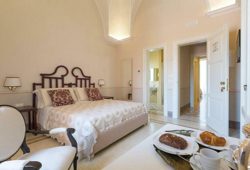 Номер Стандарт, Palazzo Fasti