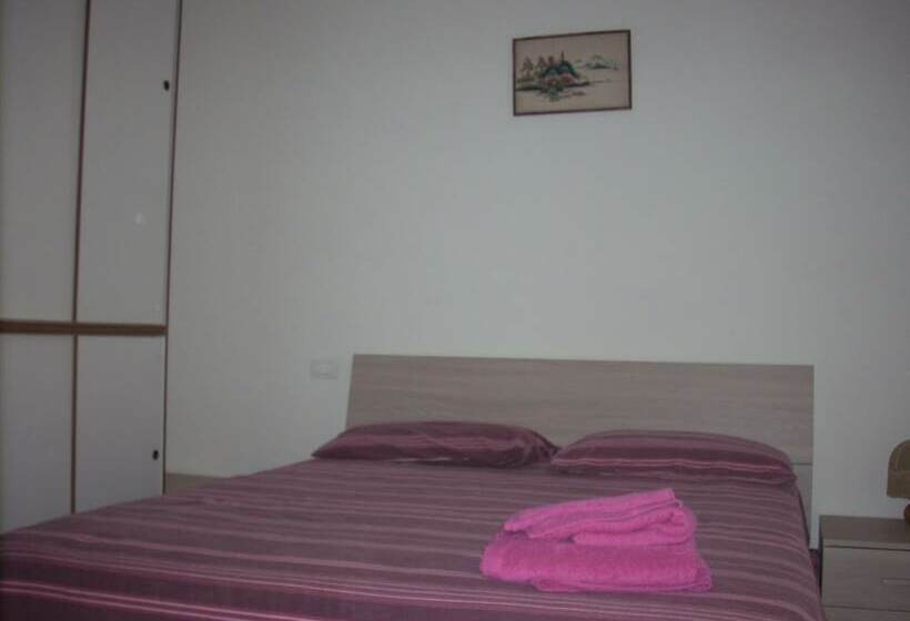 Номер Стандарт, B&b Da Toni