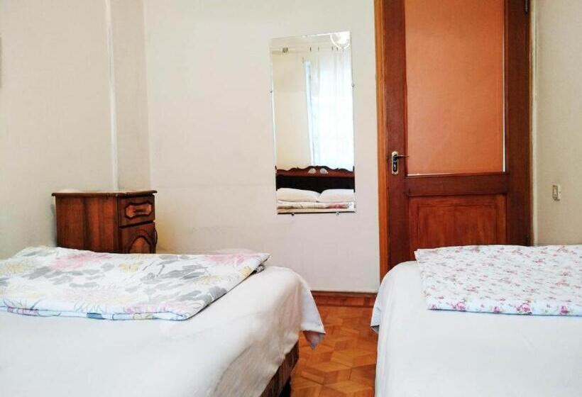 Economy Triple Room, Hostel Sakharov & Tours