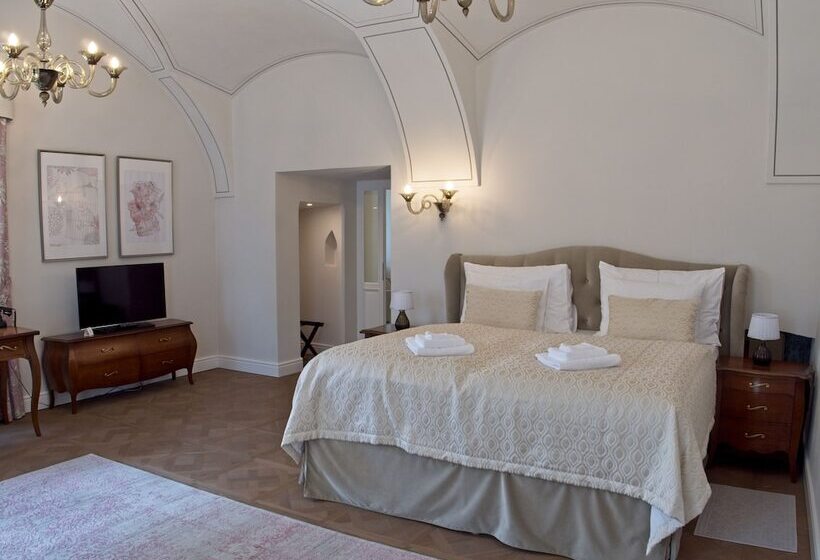 جناح, Château Gbeľany