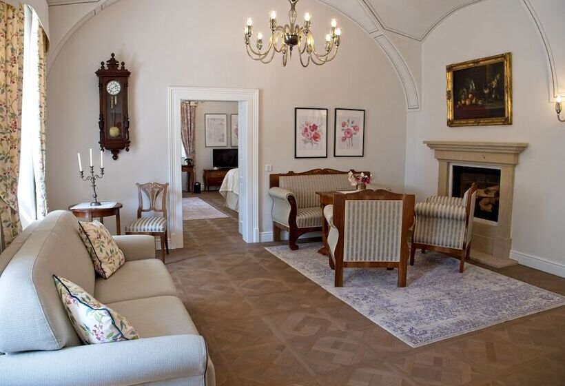 جناح, Château Gbeľany