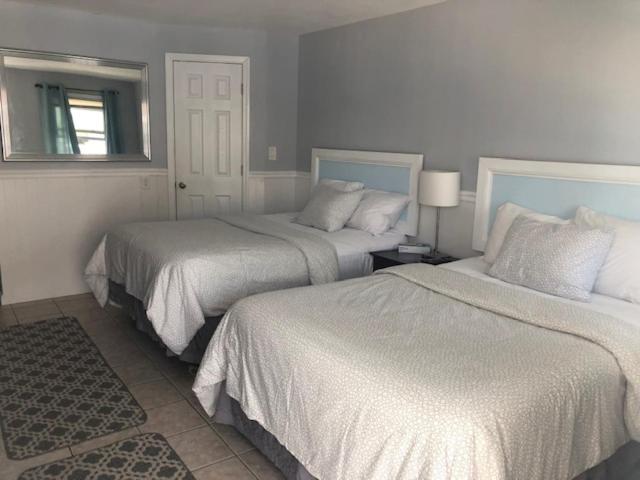 스탠다드 룸 더블 침대 2개, Boardwalk Beach Inn