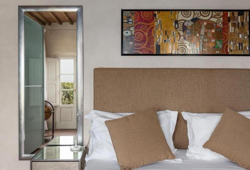 带露台的套间, Villa Scorzi   Relais De Charme