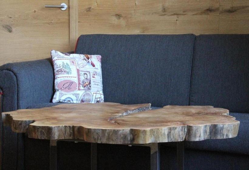 家庭工作室, Alpen Suites Brandnertal