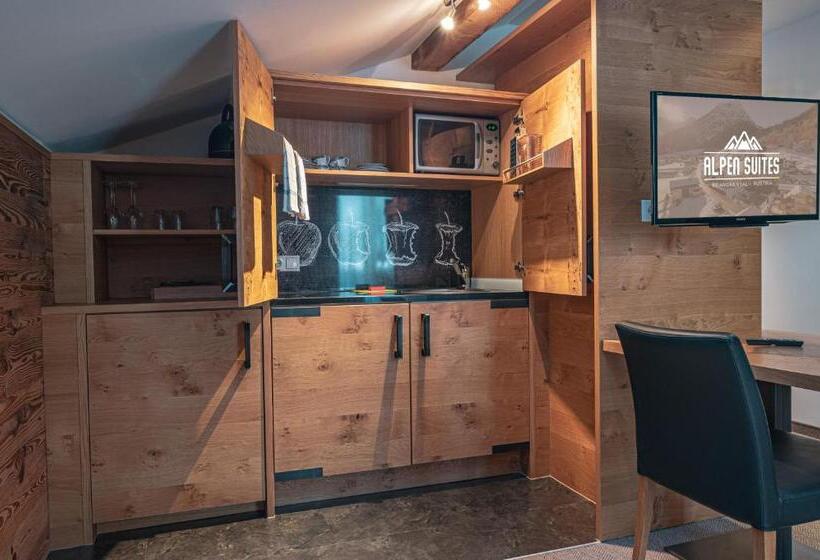 استودیو خانوادگی, Alpen Suites Brandnertal