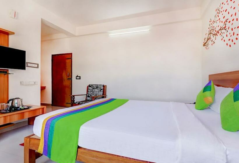 חדר סטנדרט, Treebo Atithi Comforts, 1 Km From Nisargadhama Forest