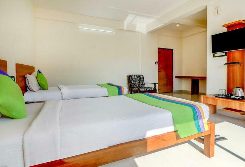 חדר סטנדרט, Treebo Atithi Comforts, 1 Km From Nisargadhama Forest