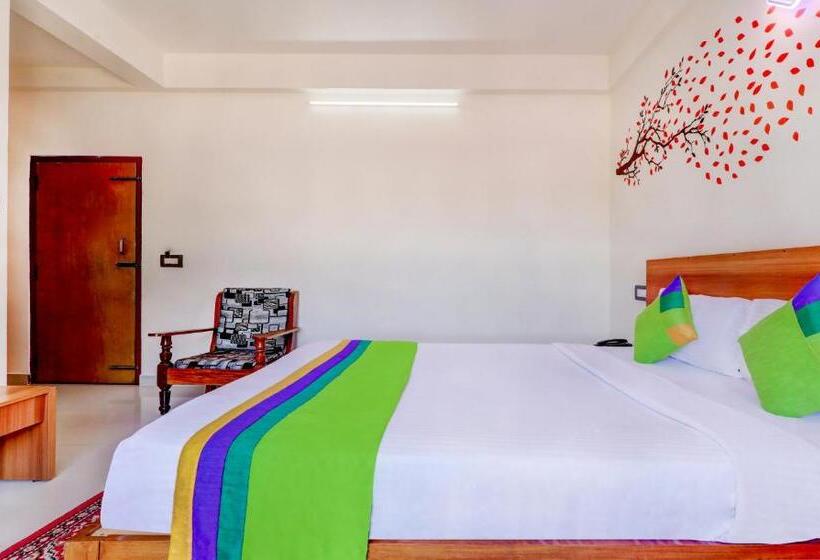 חדר סטנדרט, Treebo Atithi Comforts, 1 Km From Nisargadhama Forest