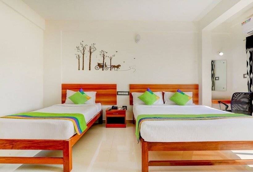 חדר דלוקס, Treebo Atithi Comforts, 1 Km From Nisargadhama Forest