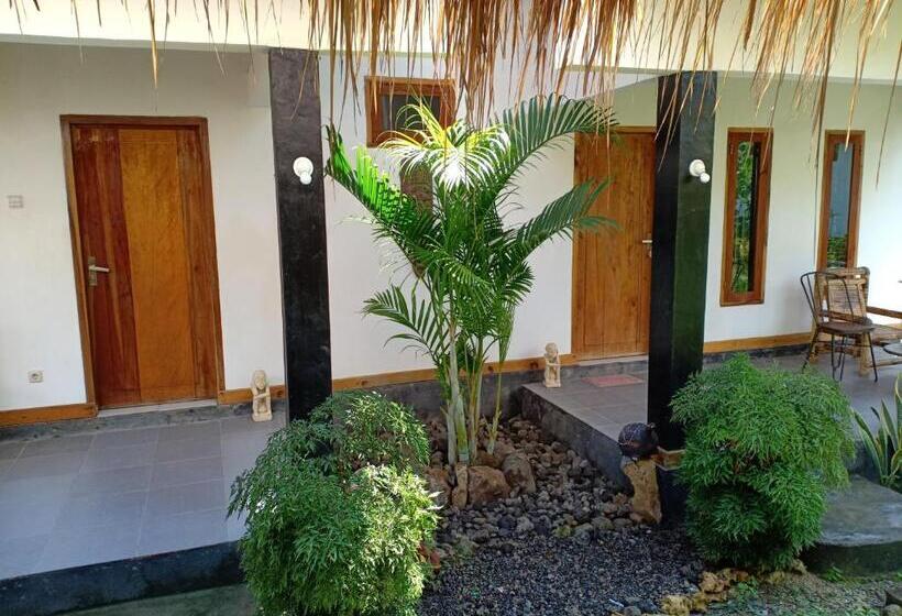 اتاق استاندارد, Dewi Garden Guesthouse