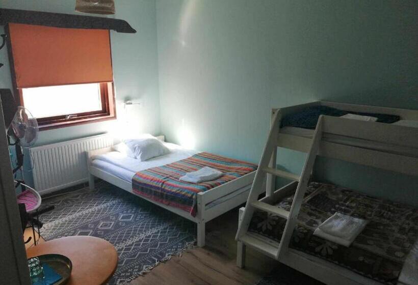 Семейный Номер Deluxe, Flipflop Beach Bar & Rooms