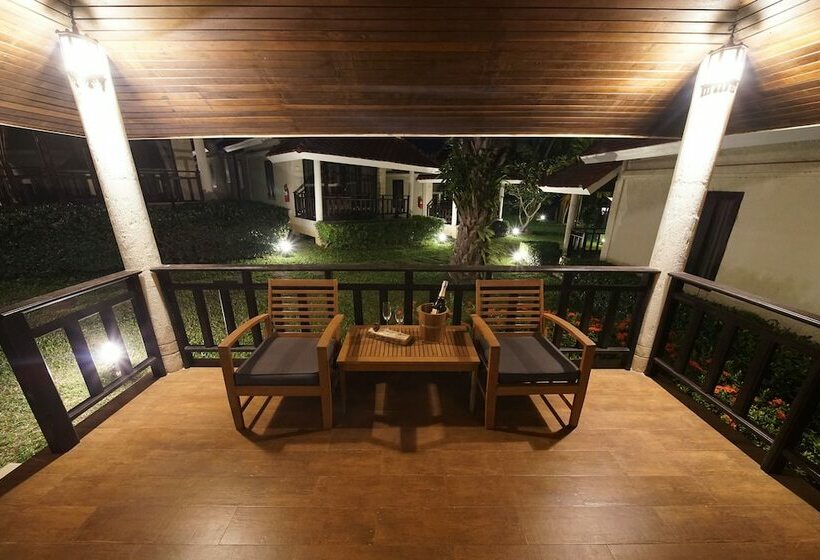 带大床的豪华间, Aquavana Haad Rin Resort