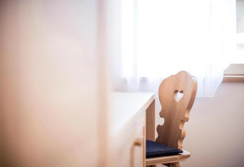 اتاق عادی, B&b Boutiquehotel Clara