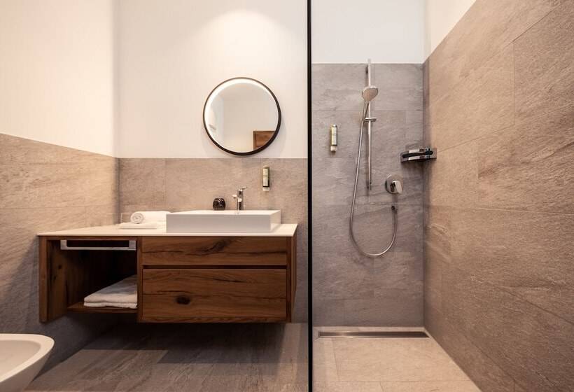 سوئیت پنت هاوس, B&b Boutiquehotel Clara