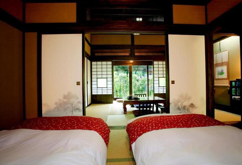 Quarto Estandar, Kira No Sato
