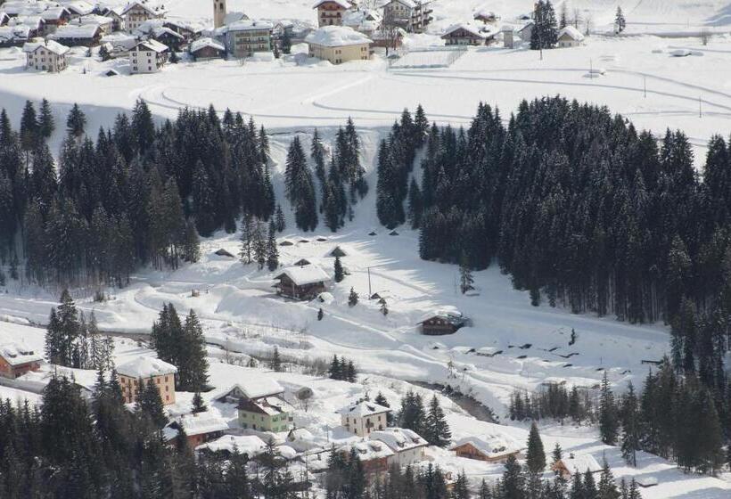 Люкс Повышенной Комфортности, Eirl Dolomites Retreat Sappada