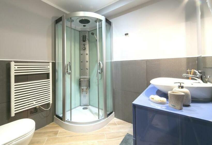 اتاق استاندارد چهار تخته, Chiossone Suites
