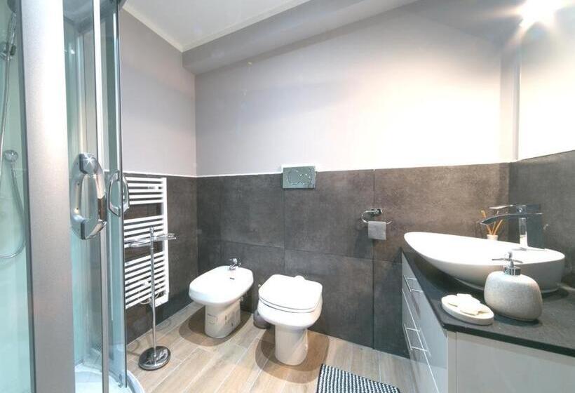 اتاق استاندارد چهار تخته, Chiossone Suites