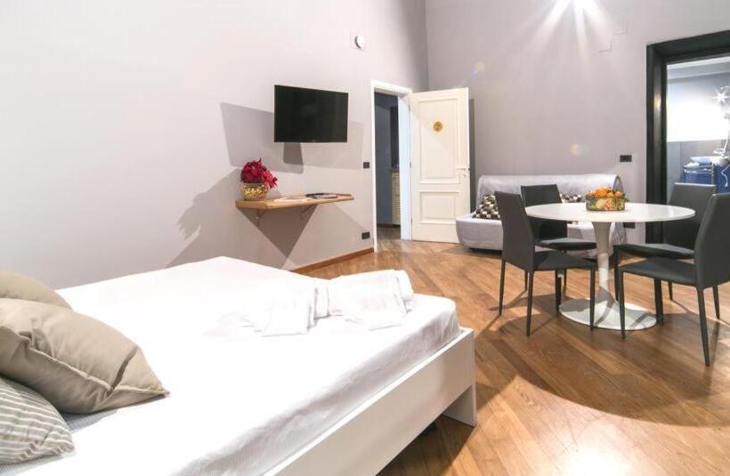 اتاق استاندارد چهار تخته, Chiossone Suites
