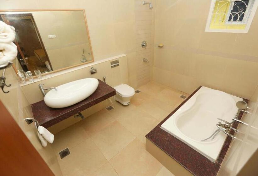 Люкс Superior, Avenue 11 Boutique Residences, Poes Garden Chennai