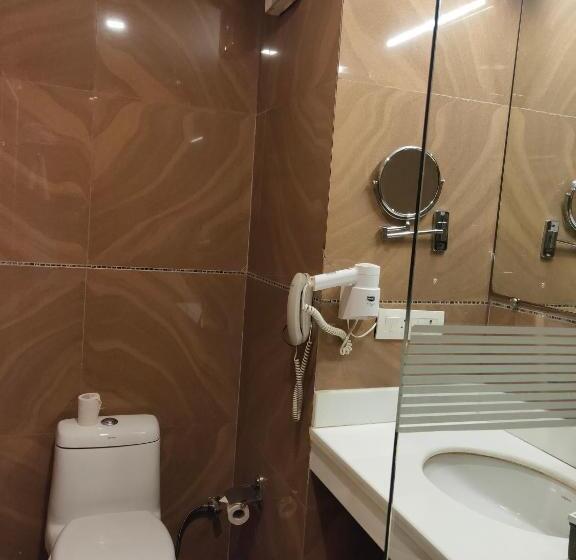 豪华房间, Jsr Continental