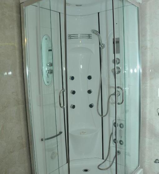 带2个卧室的套房, Jsr Continental
