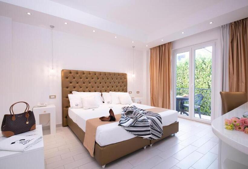 Люкс Классика, Ludwig Boutique Hotel & Spa
