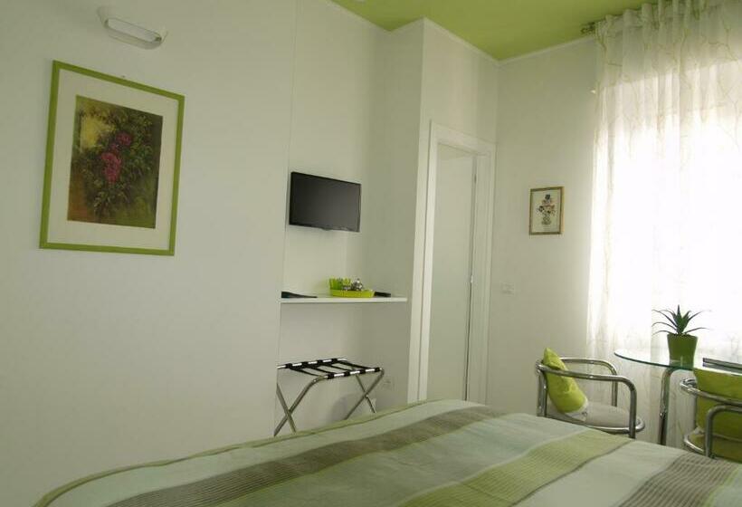 اتاق استاندارد, B&b Linea Verde
