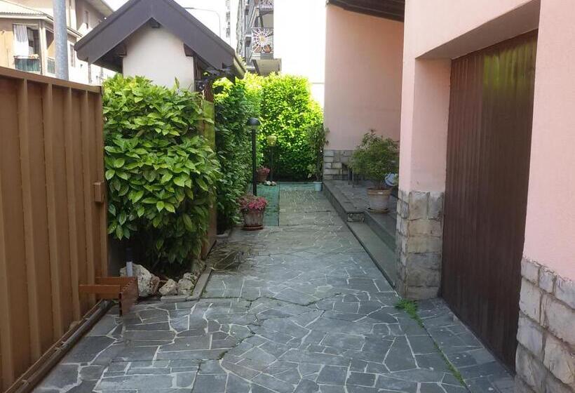 Номер Стандарт, Ciro Bed And Breakfast La Villetta
