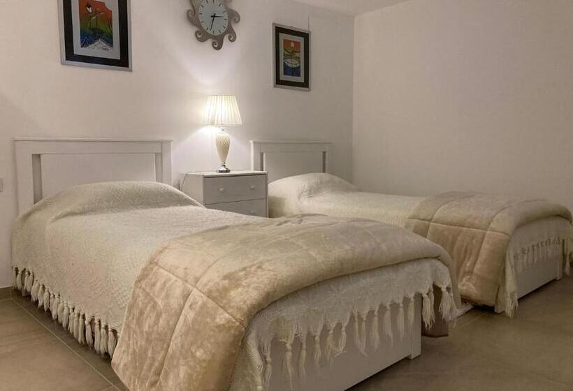 Номер Стандарт, Tencarola B & B