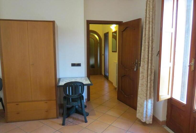 四人标准间, B&b Villa Refe