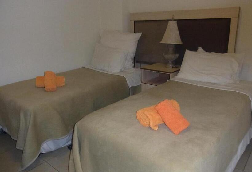 Трехместный Номер Базовый, Bed And Breakfast Newlife Bnb