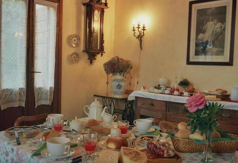 Номер Стандарт Вид на Горы, Casa Visnenza Bed & Breakfast