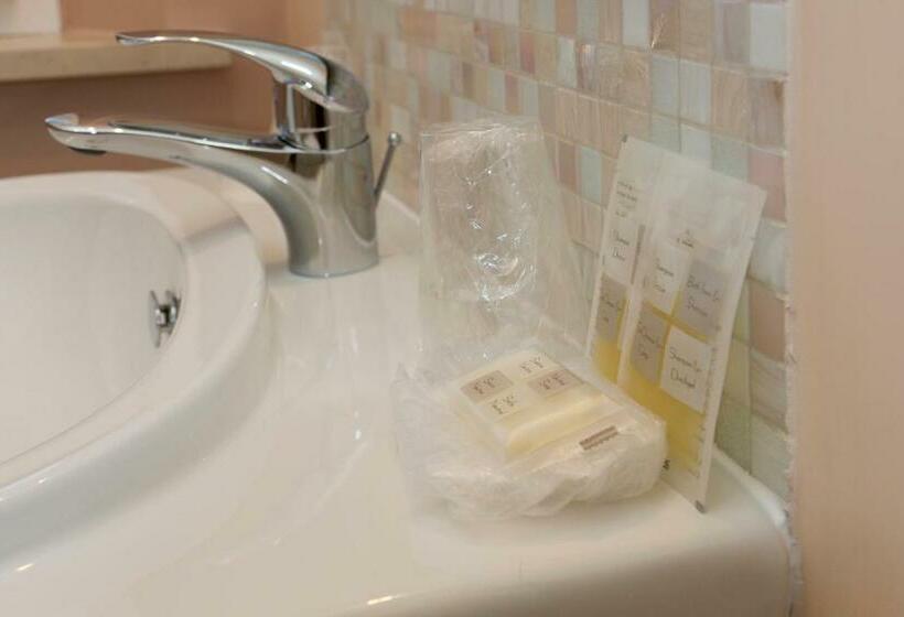 Номер Стандарт, B&b Aquisgrana