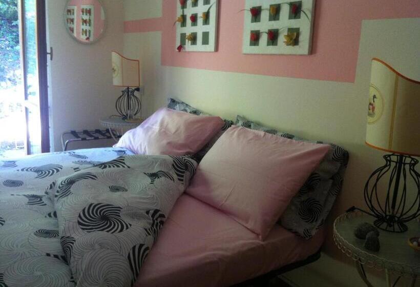 ガーデンビュースタンダードルーム, B&b Le Ortensie  Lago Di Como