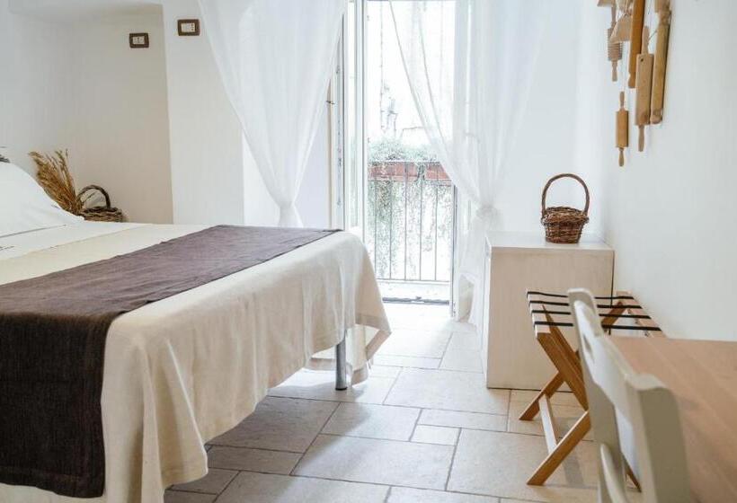 Номер Deluxe с Балконом, Il Claustro   Bed And Breakfast