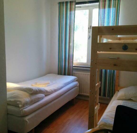 스탠다드 트리플 룸, Virserum Hostel