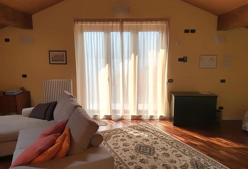 Полулюкс Вид на Озеро, B&b Foresteria Casa Della Musica Lake Como
