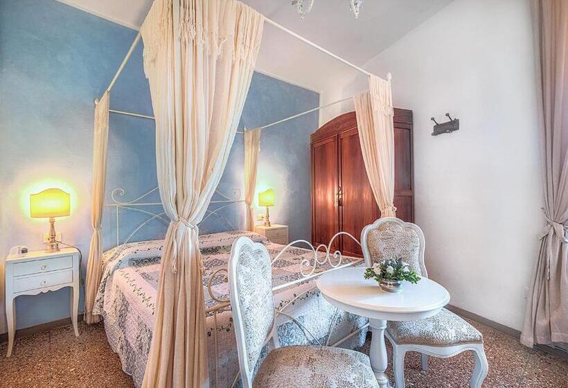 Номер Стандарт Вид на Горы, La Casa Nel Borgo