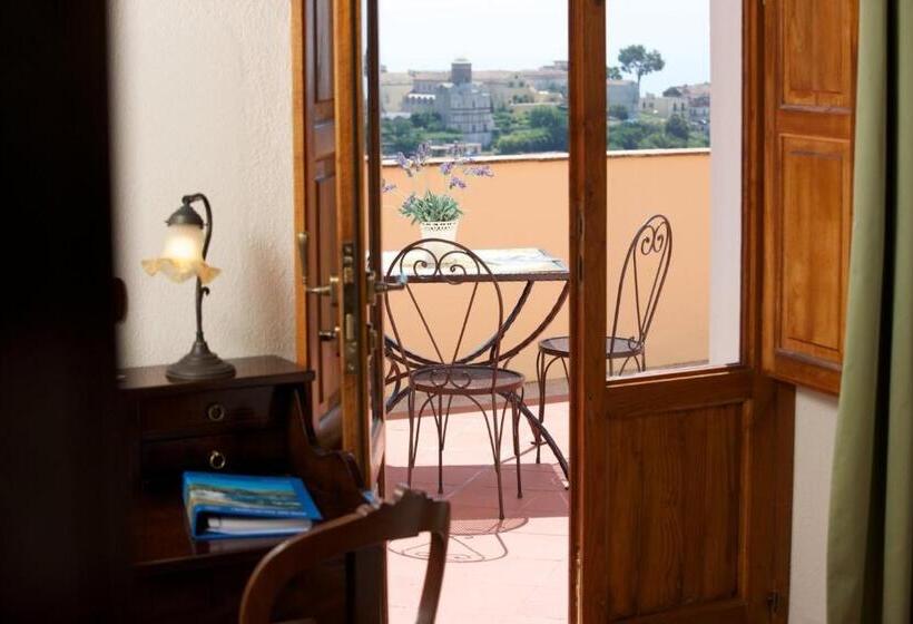 اتاق استاندارد با تراس و چشم‌انداز دریا, Portico Del Paradiso
