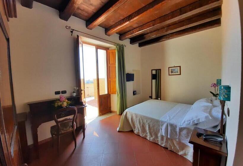 اتاق استاندارد با تراس و چشم‌انداز دریا, Portico Del Paradiso