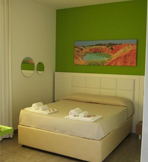 Четырехместный Номер Стандарт, Motel S.16