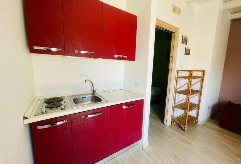 Апартаменты 1 Спальня, Borgo Camicia In