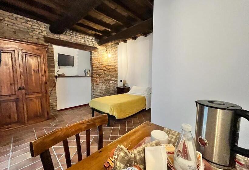 اتاق استاندارد یک نفره, Casale Belriguardo