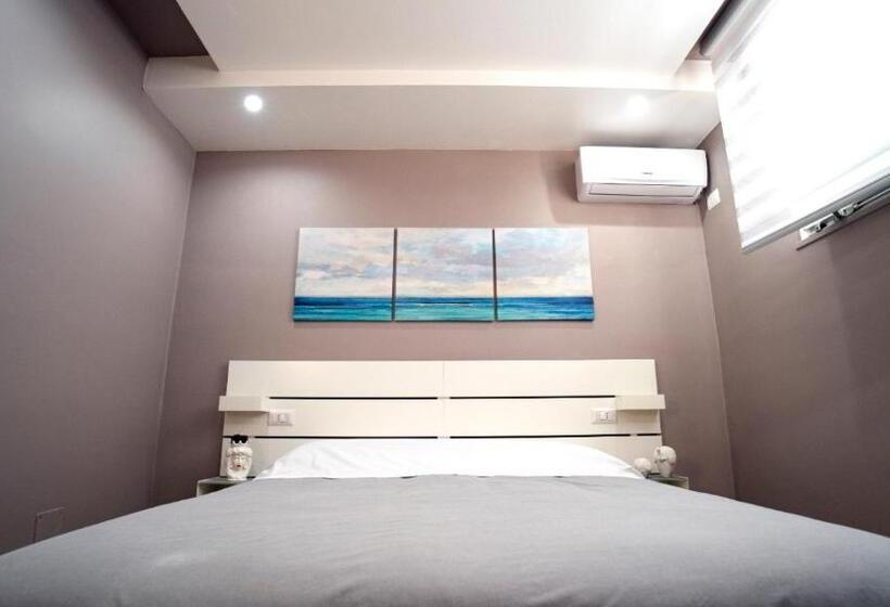 Quarto Estandar, La Palma Del Sol