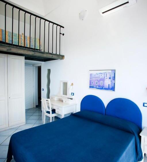 4인용 스탠다드 룸, Villa Iulia