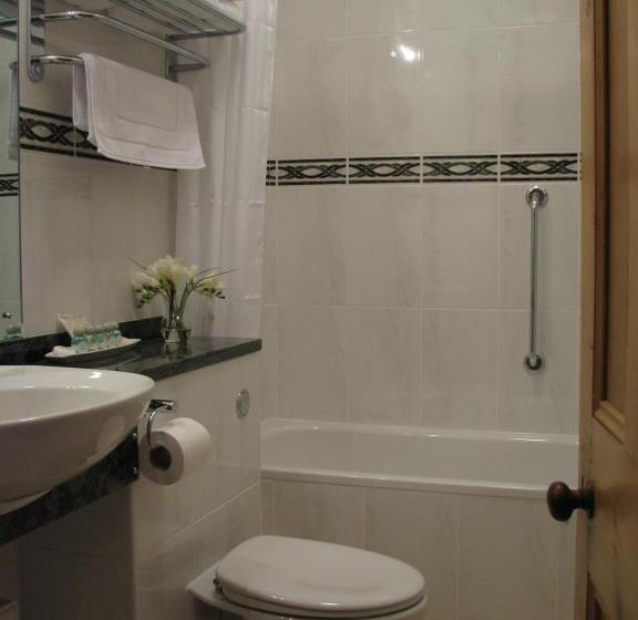 Номер Стандарт, Gwrach Ynys Country Guest House