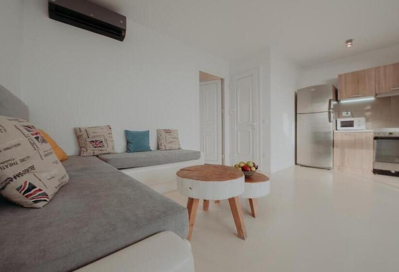 Дом 1 Спальня, Adel Private Suites